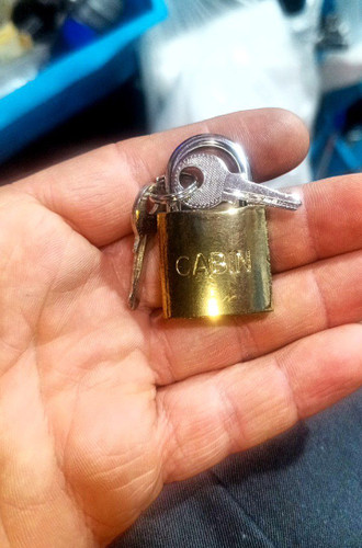 قفل آویز برند CABIN سایز 25mm