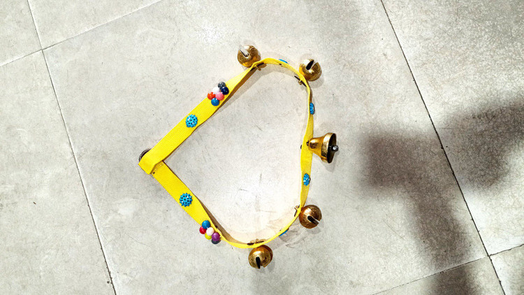 قلاده گاوی بزرگ زنگوله دار 95CM